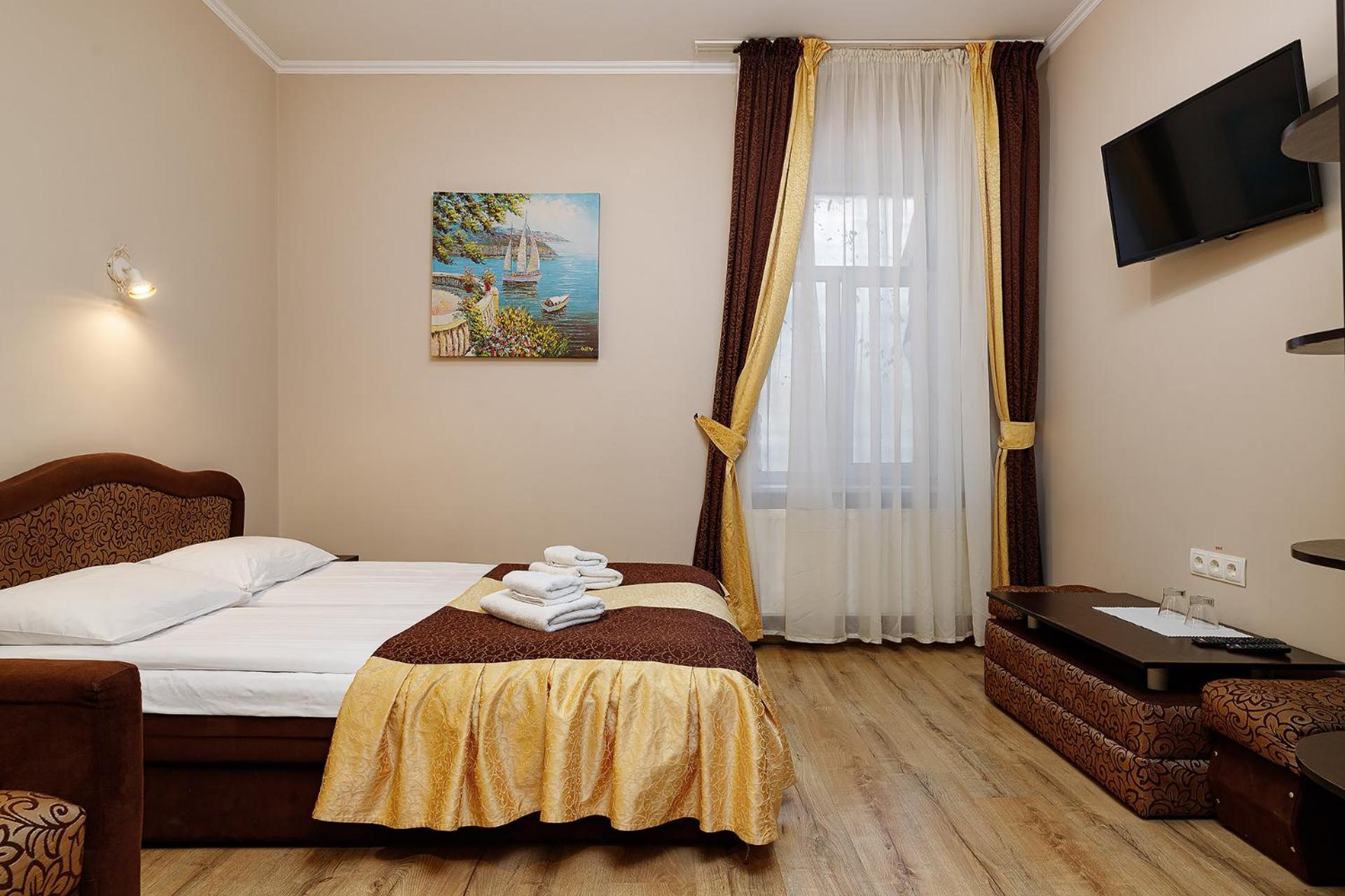 Hotel Kaiser Econom Lemberg Zimmer foto